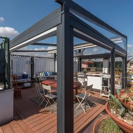 Roof Terrace Gleizer Saint Peter's Apartment